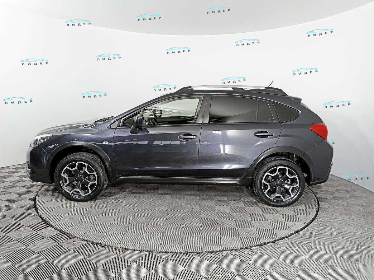 Б/У Субару ИксВи 2014 года. Фото: #7