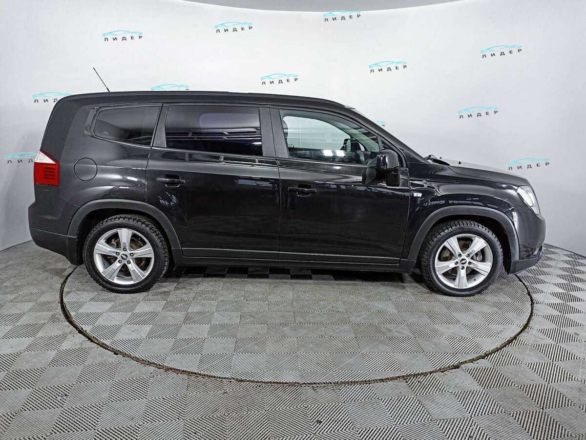 Б/У Шевроле Орландо 2012 года. Фото: #3