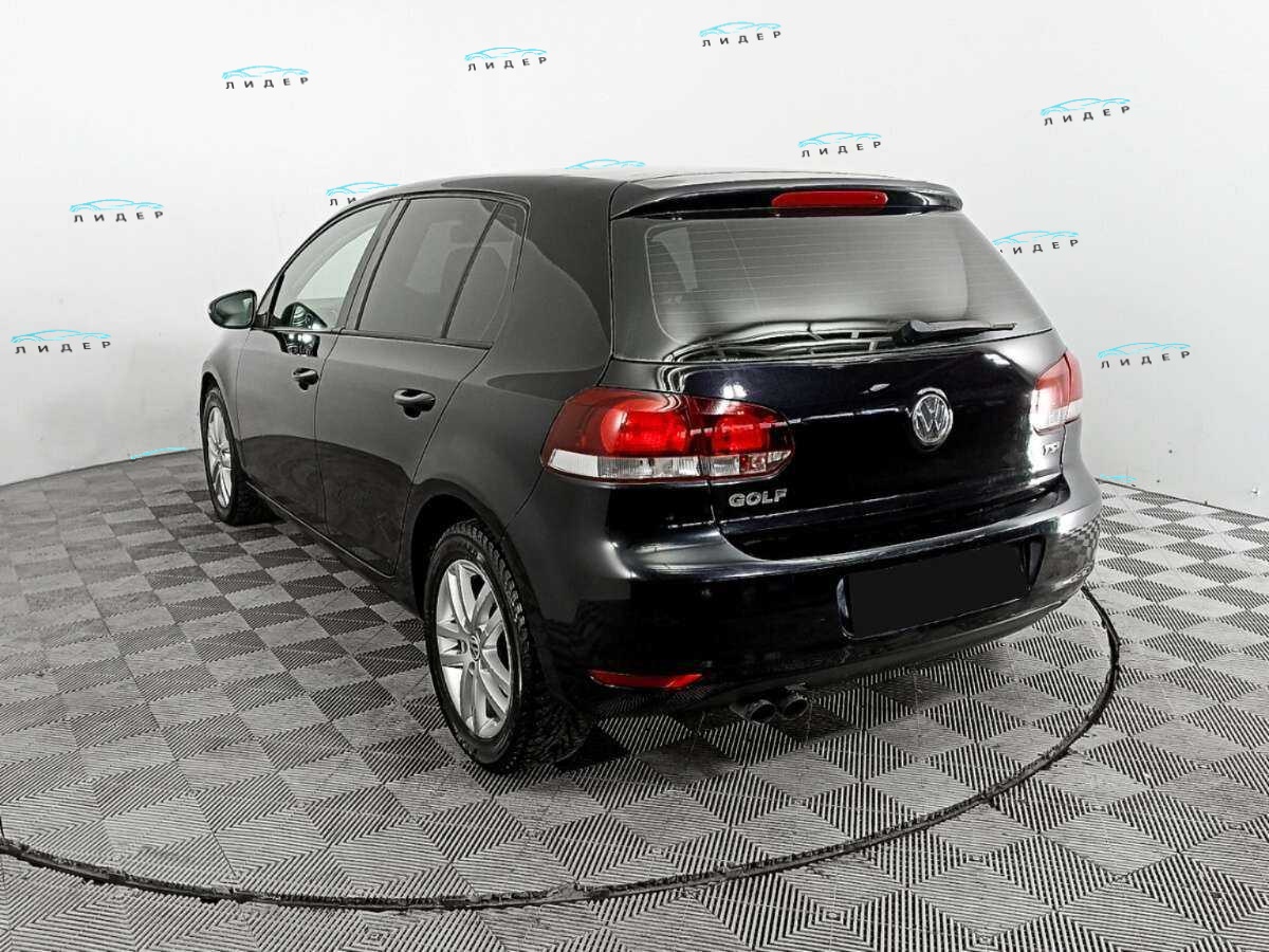 Б/У Фольксваген Гольф 2011 года. Фото: #6