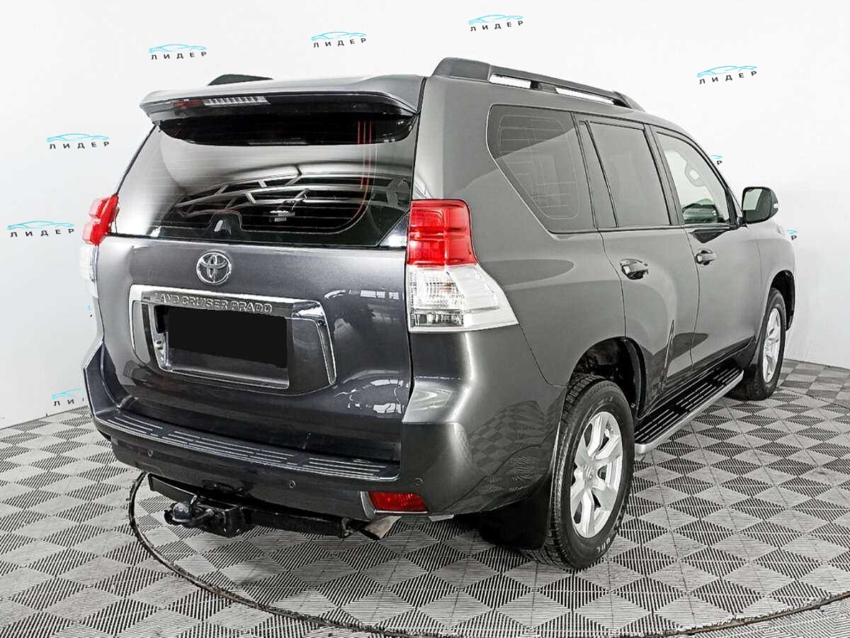 Б/У Тойота Лэнд Крузер Прадо 2012 года. Фото: #3