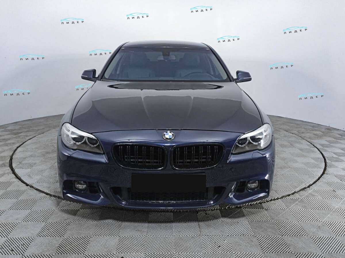 Б/У БМВ 5 серии 2013 года. Фото: #1