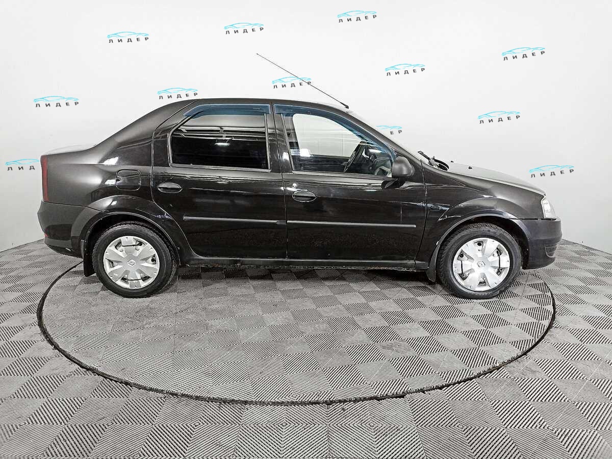 Б/У Рено Логан 2011 года. Фото: #3