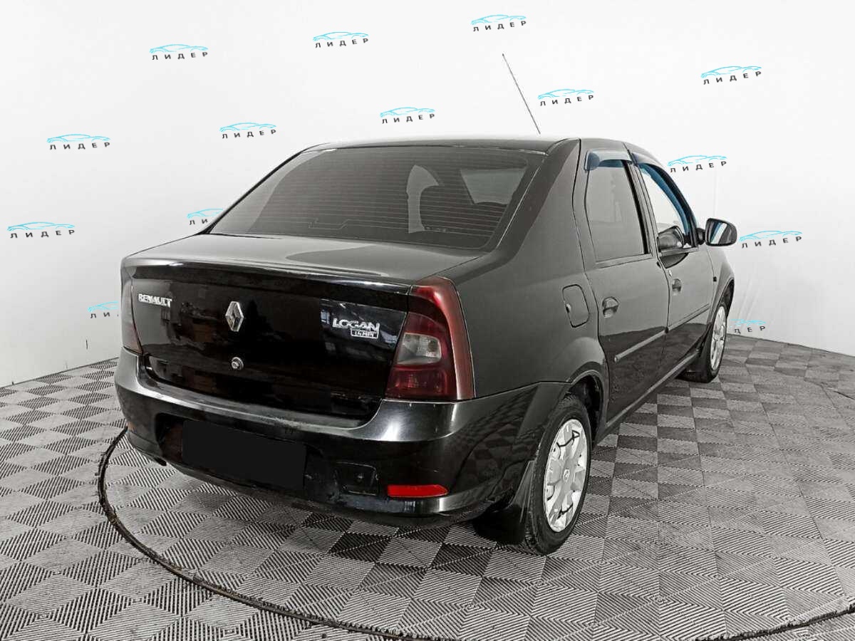 Б/У Рено Логан 2011 года. Фото: #4