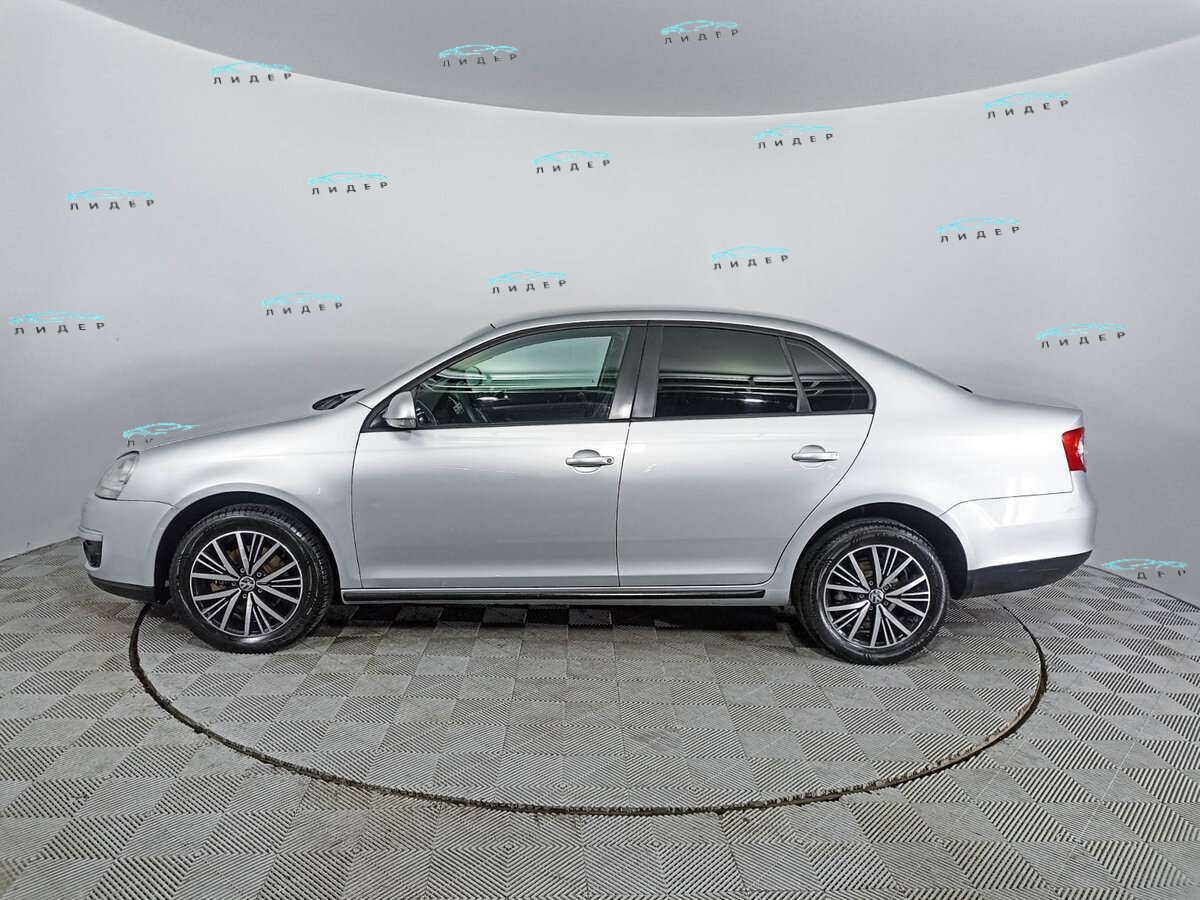 Б/У Фольксваген Джетта 2009 года. Фото: #7