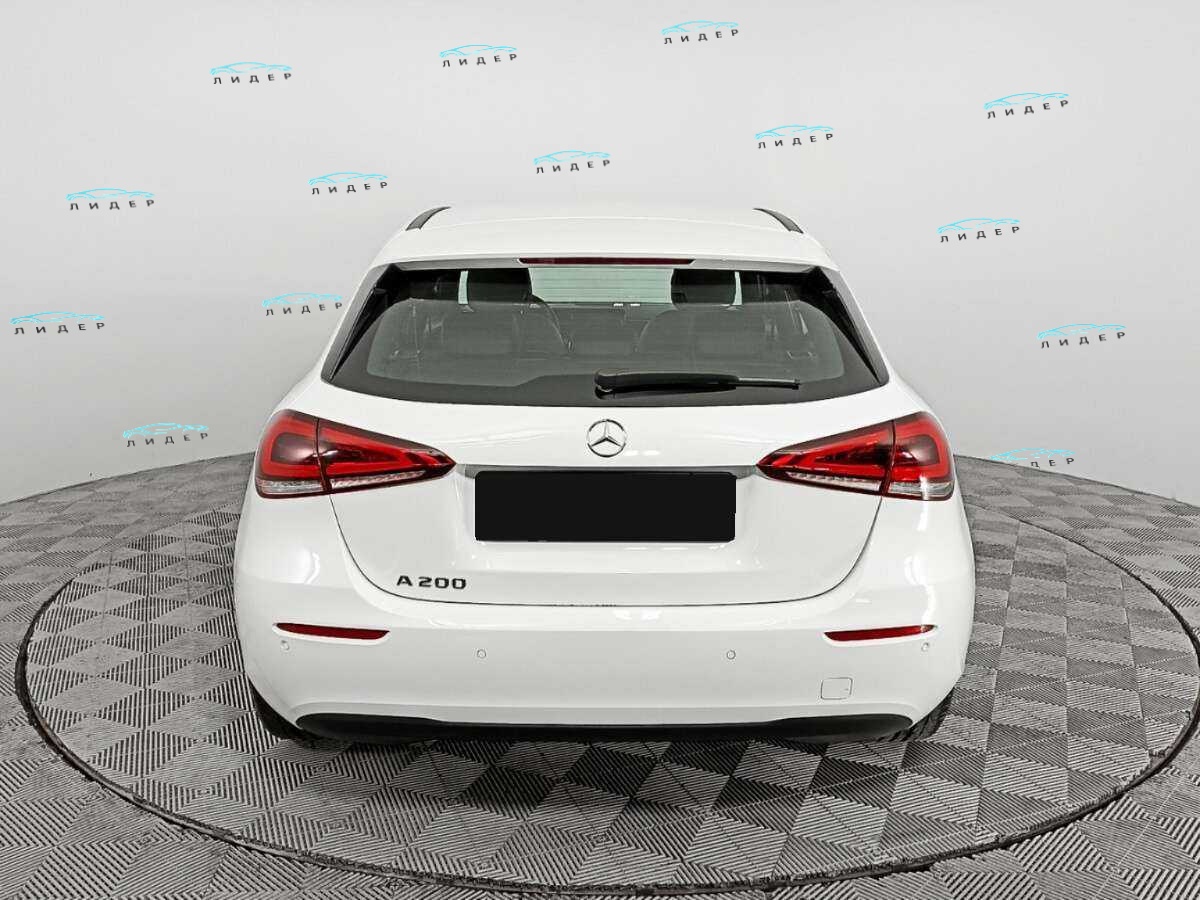 Б/У Мерседес-Бенц А-Класс 2018 года. Фото: #5