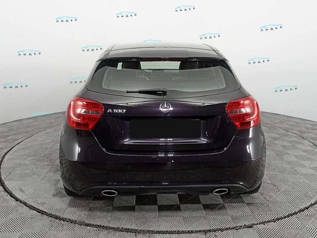 Б/У Мерседес-Бенц А-Класс 2014 года. Фото: #4