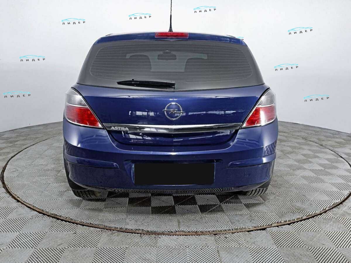 Б/У Опель Астра 2011 года. Фото: #5