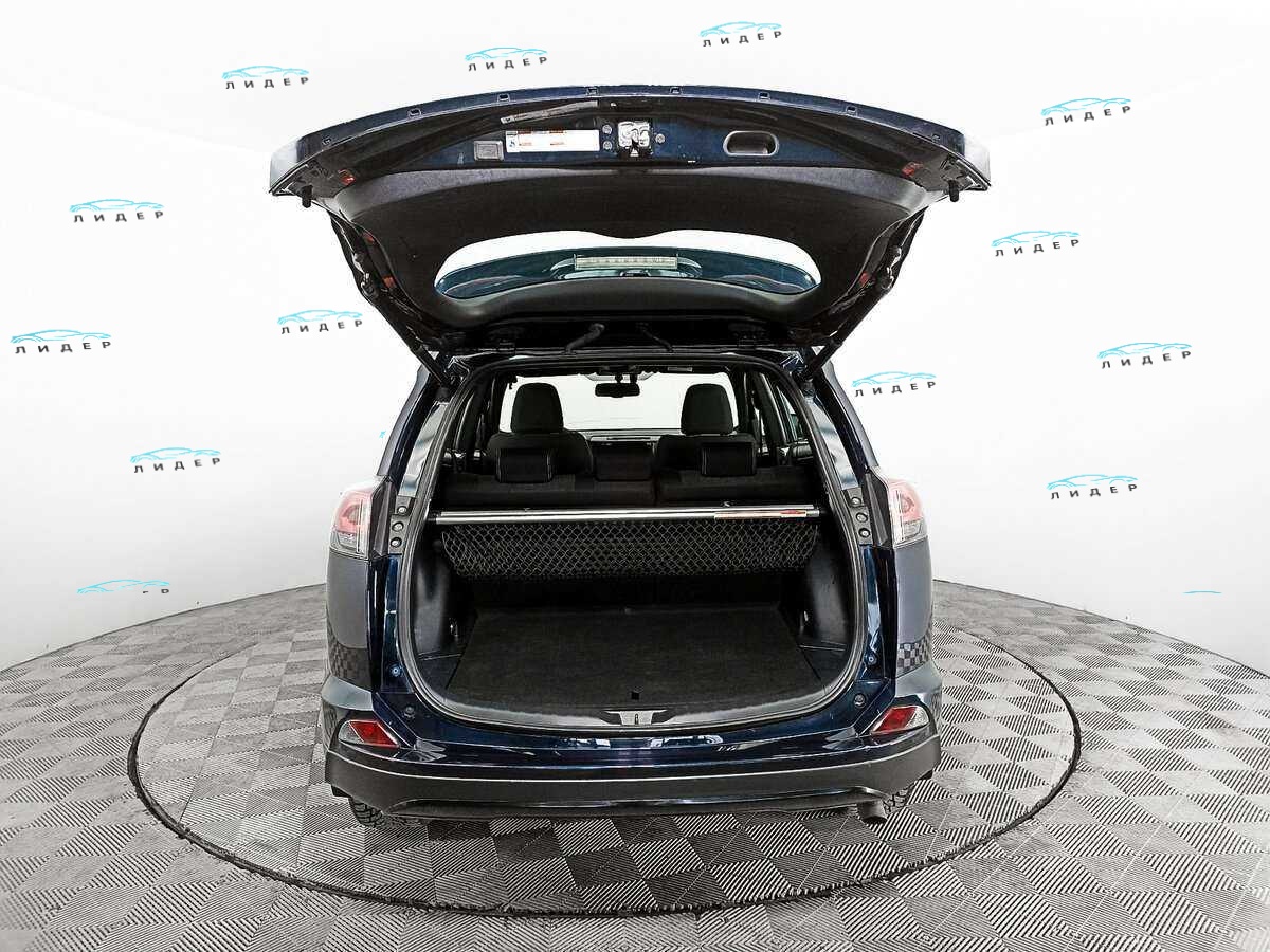 Б/У Тойота Рав4 2019 года. Фото: #9