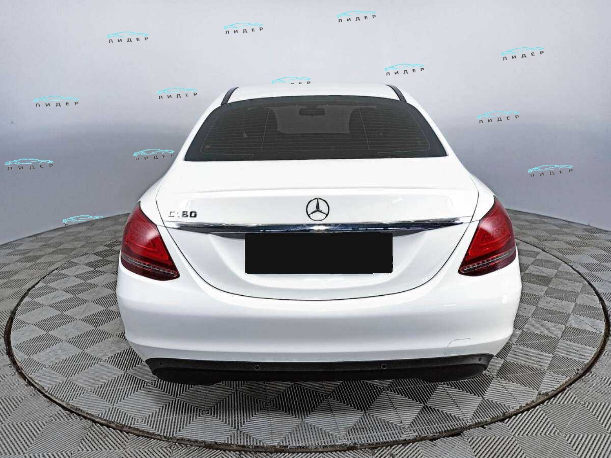 Б/У Мерседес-Бенц Ц-Класс 2018 года. Фото: #5