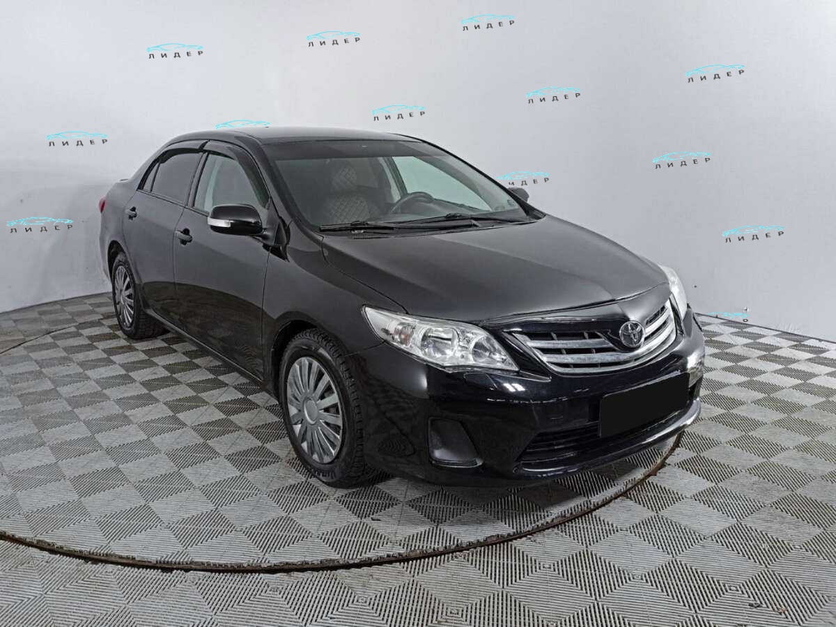 Б/У Тойота Королла 2010 года. Фото: #2