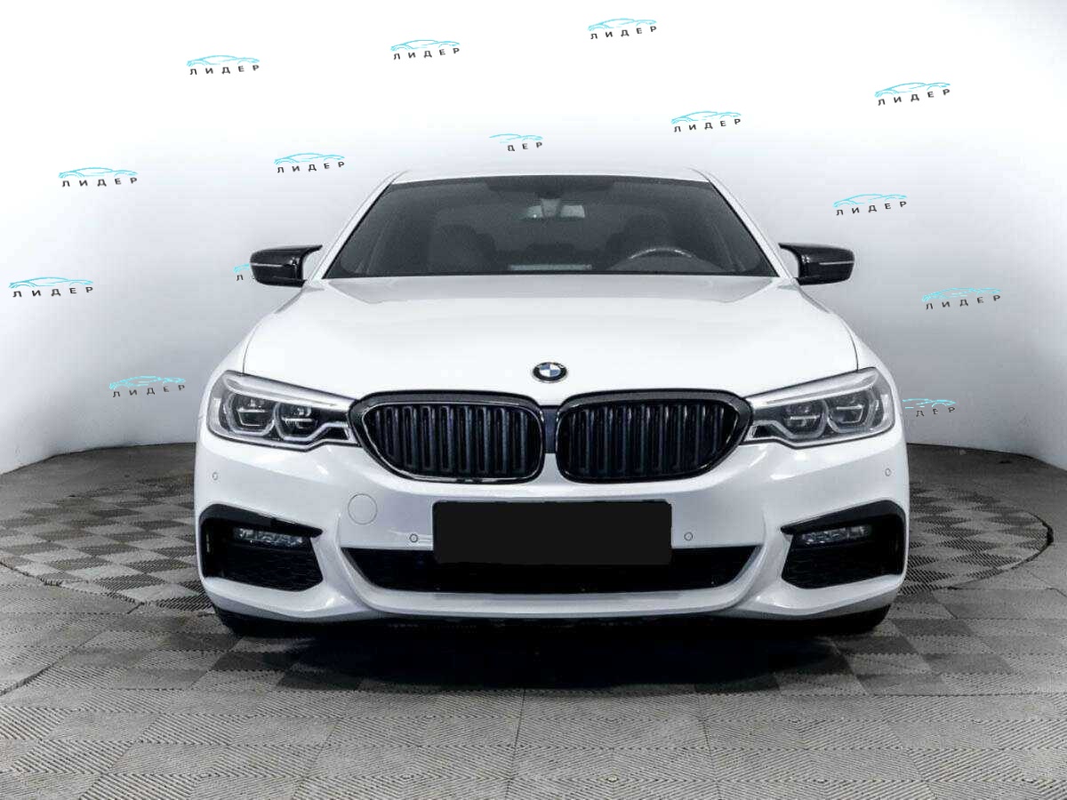 Б/У БМВ 5 серии 2019 года. Фото: #1