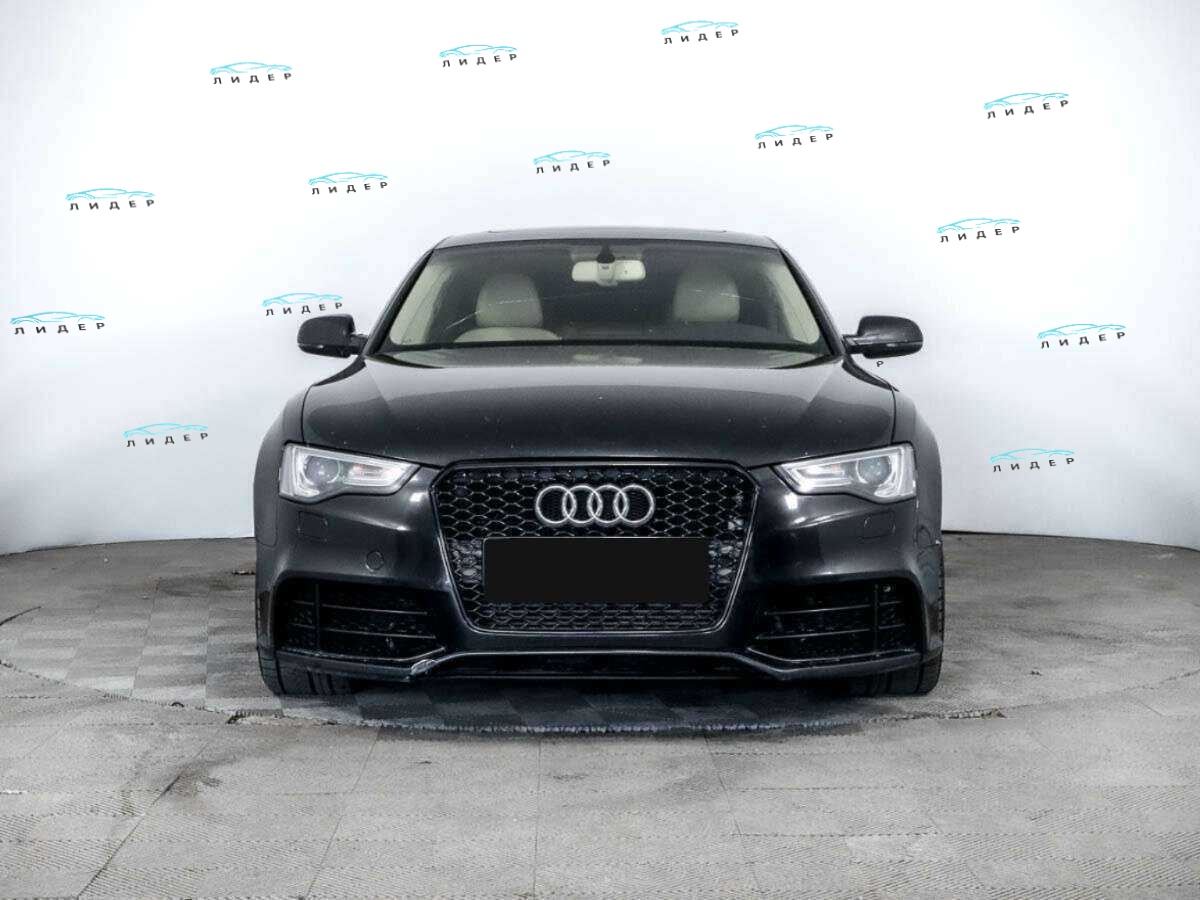 Б/У Ауди А5 2015 года. Фото: #1