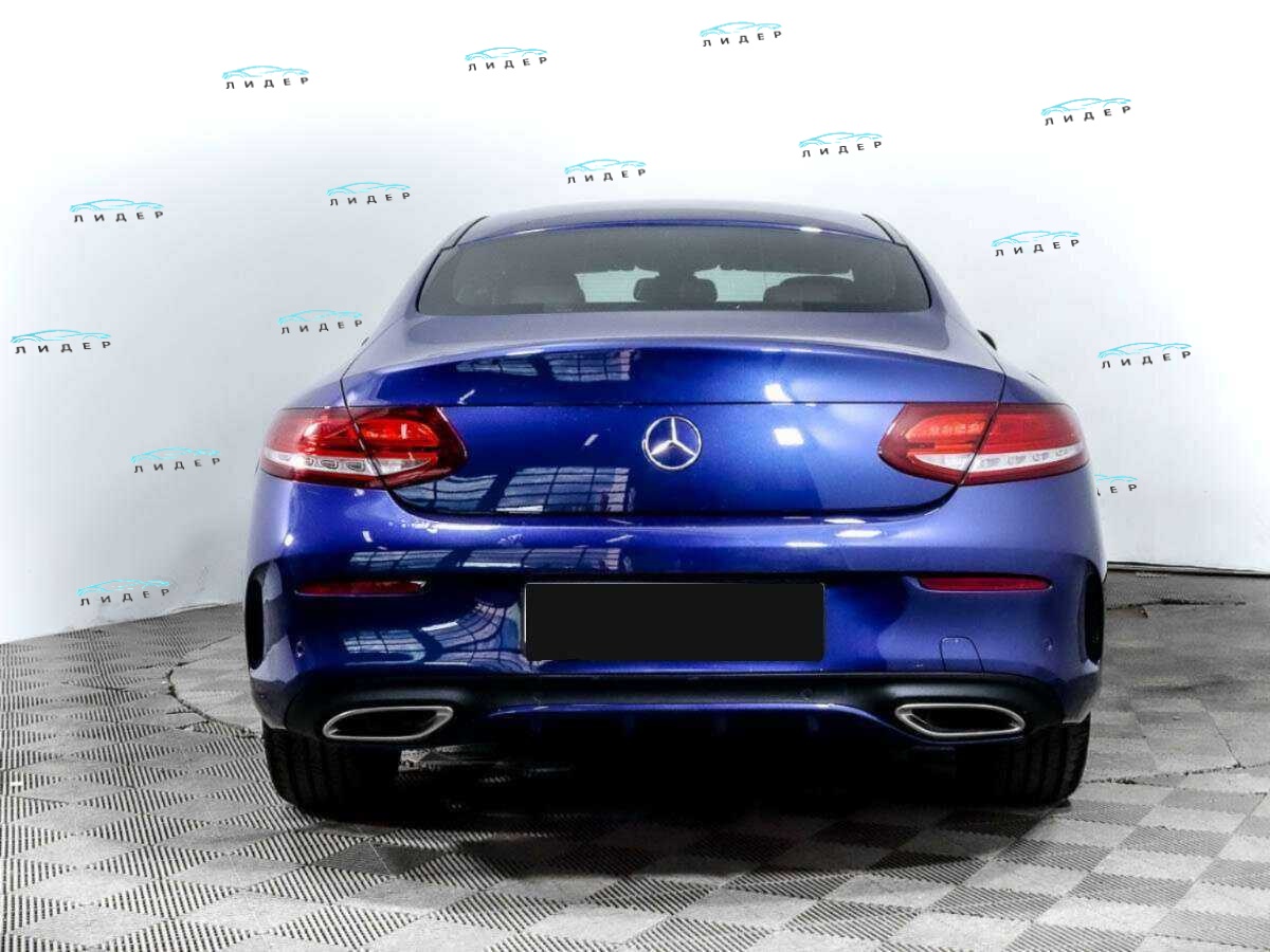Б/У Мерседес-Бенц Ц-Класс 2016 года. Фото: #4