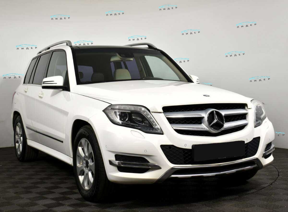 Б/У Мерседес-Бенц ГЛК-Класс 2013 года. Фото: #2