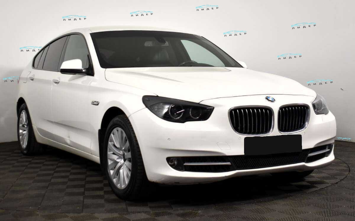 Б/У БМВ 5 серии 2010 года. Фото: #1