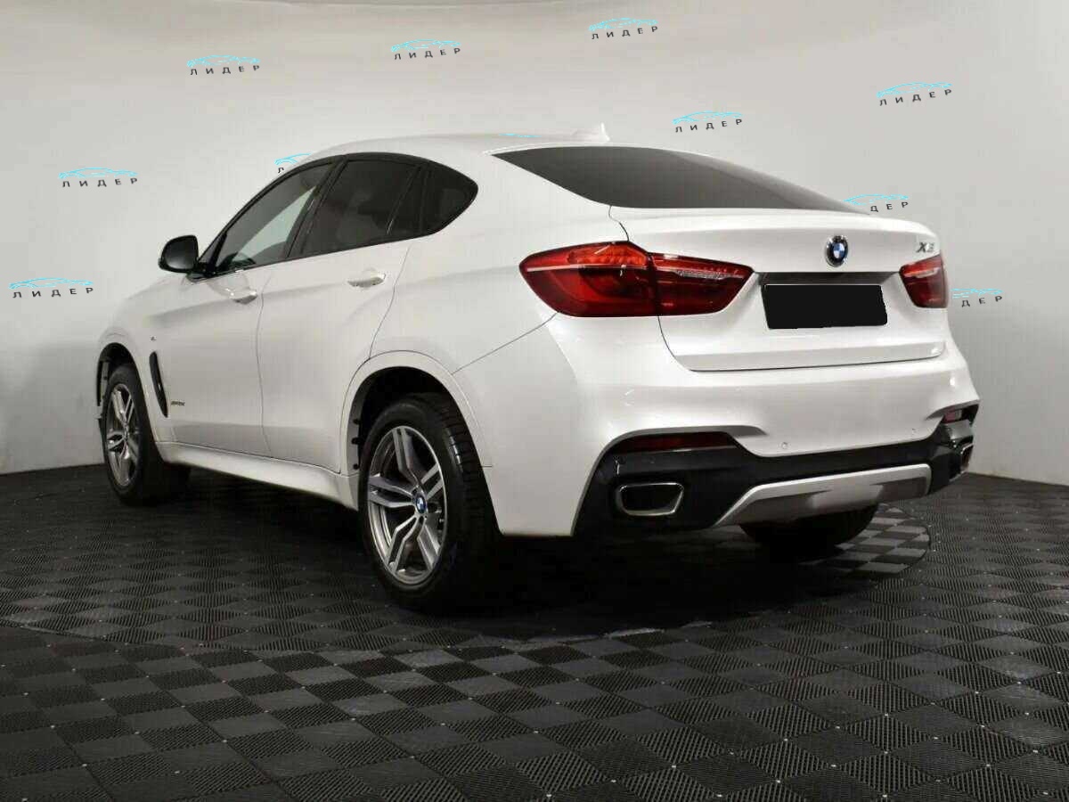 Б/У БМВ Икс6 2018 года. Фото: #4