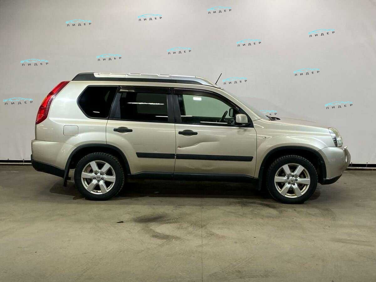 Б/У Ниссан Икс-Трейл 2008 года. Фото: #3