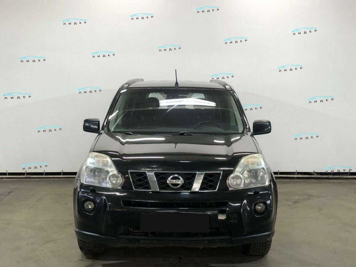 Б/У Ниссан Икс-Трейл 2008 года. Фото: #1