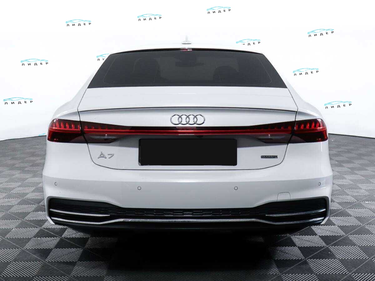 Б/У Ауди А7 2021 года. Фото: #5