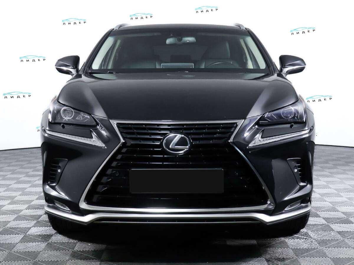 Б/У Лексус Н-Икс 2020 года. Фото: #1