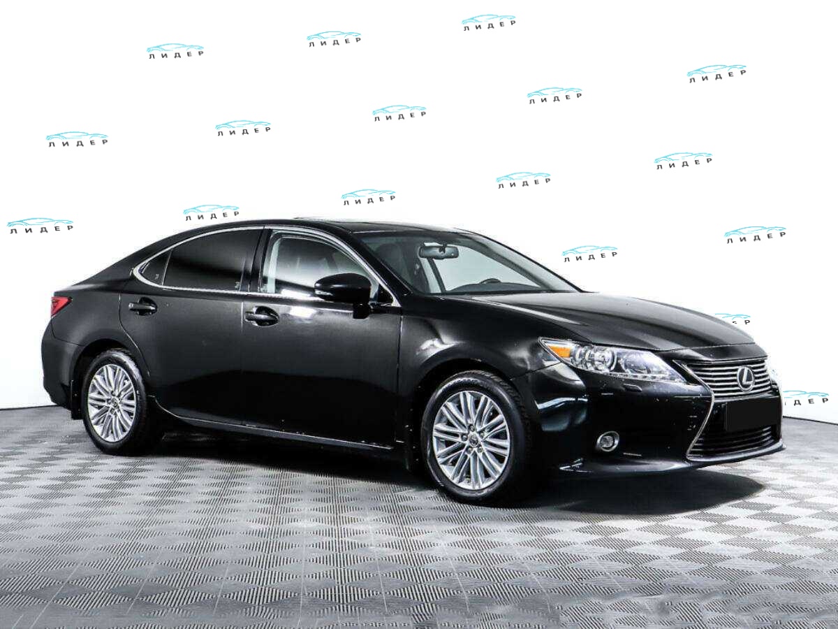Б/У Лексус ЕС 2014 года. Фото: #2