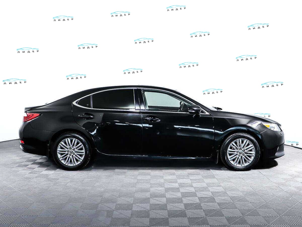 Б/У Лексус ЕС 2014 года. Фото: #3