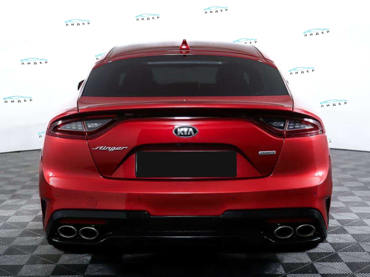 Б/У Киа Стингер 2018 года. Фото: #5