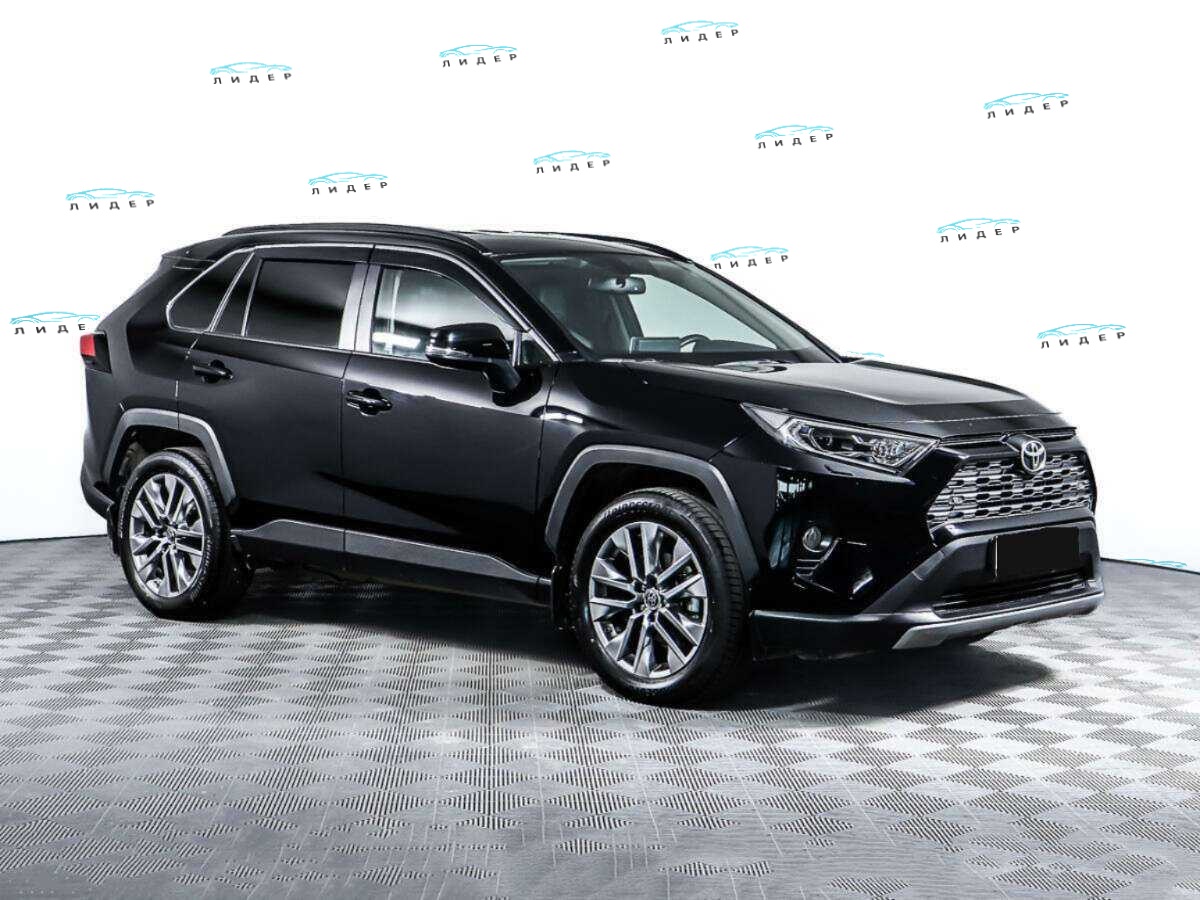 Б/У Тойота Рав4 2021 года. Фото: #2