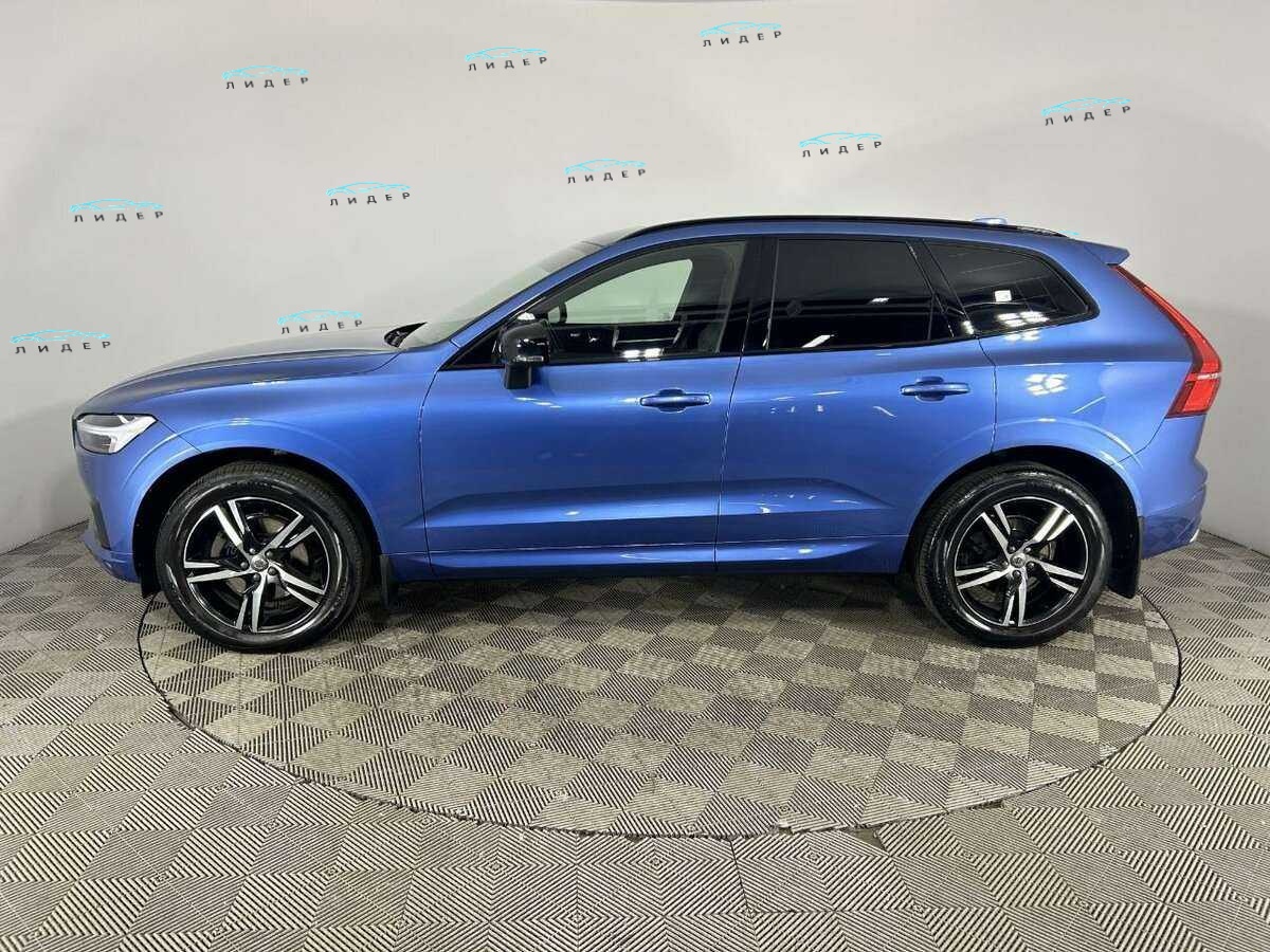 Б/У Вольво ИксЦ60 2021 года. Фото: #4