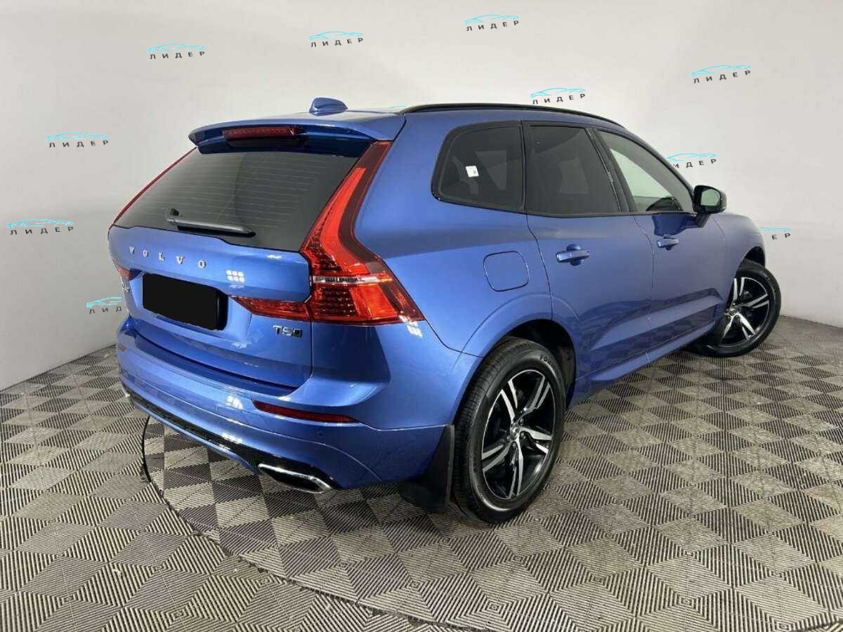 Б/У Вольво ИксЦ60 2021 года. Фото: #5