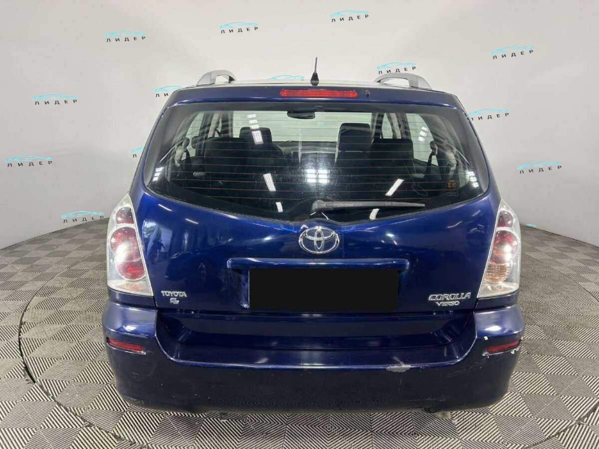 Б/У Тойота Королла Версо 2006 года. Фото: #2