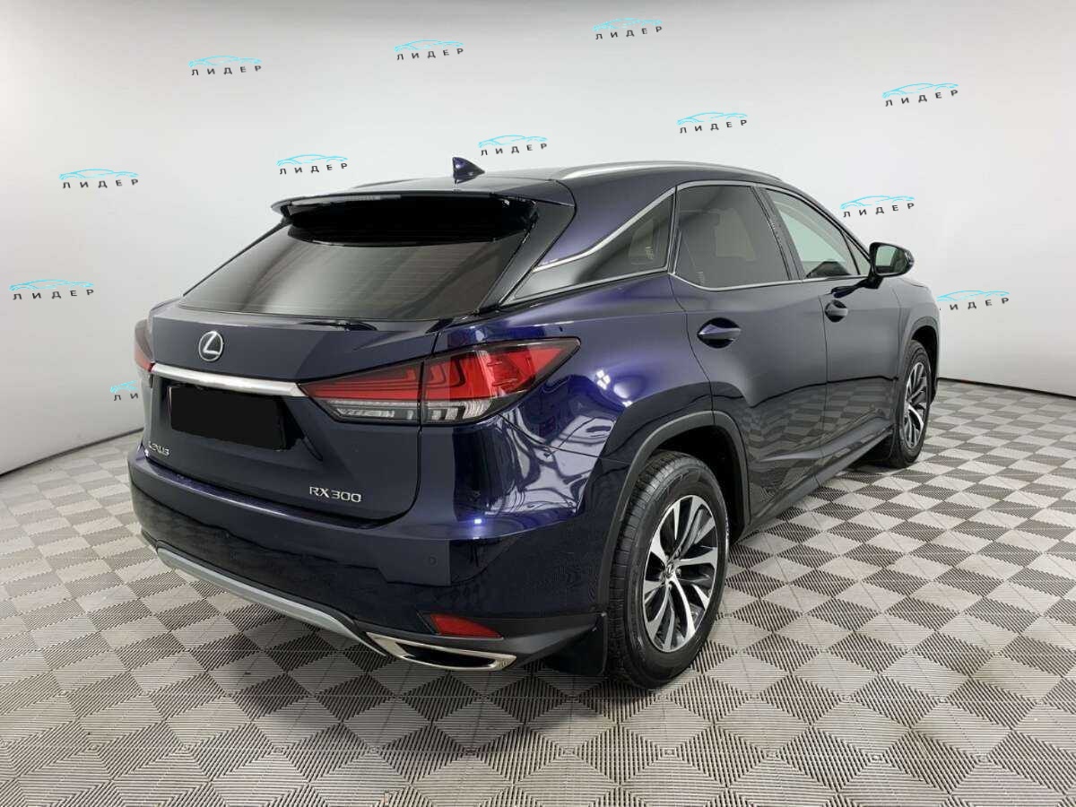Б/У Лексус Р-Икс 2020 года. Фото: #4