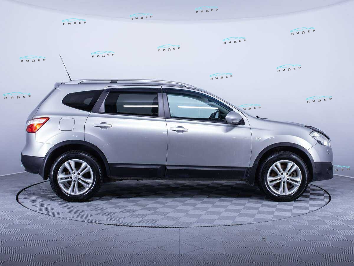 Б/У Ниссан Кашкай+2 2010 года. Фото: #3