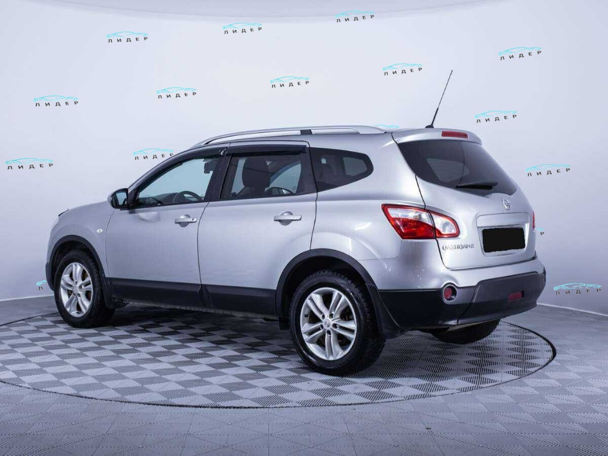 Б/У Ниссан Кашкай+2 2010 года. Фото: #6