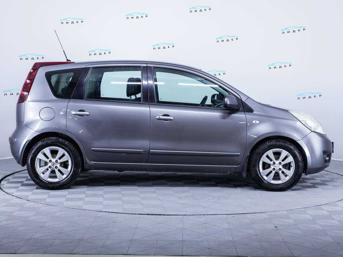 Б/У Ниссан Ноут 2011 года. Фото: #3