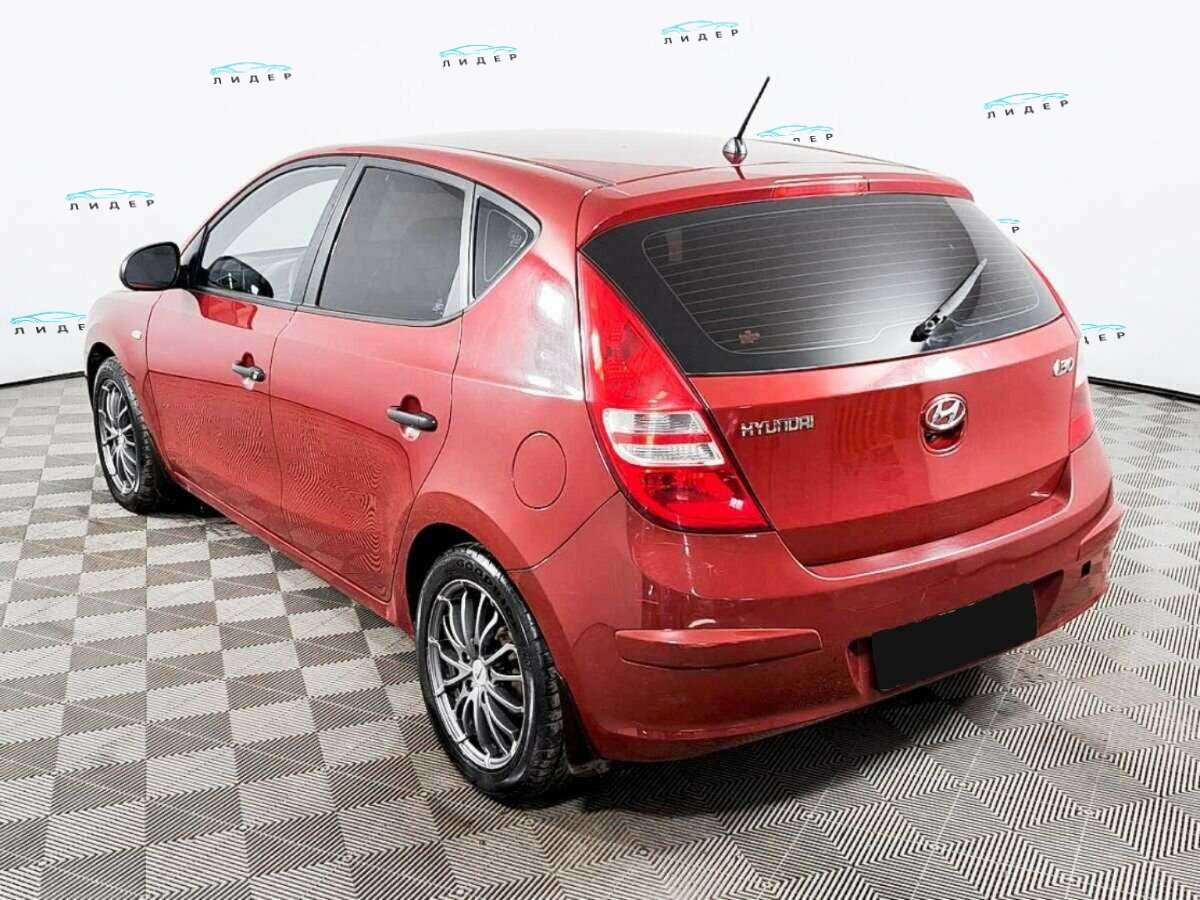 Б/У Хендай ай30 2009 года. Фото: #6