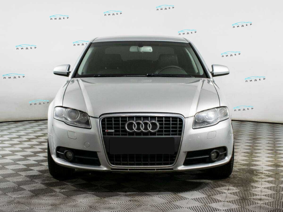 Б/У Ауди А4 2007 года. Фото: #1