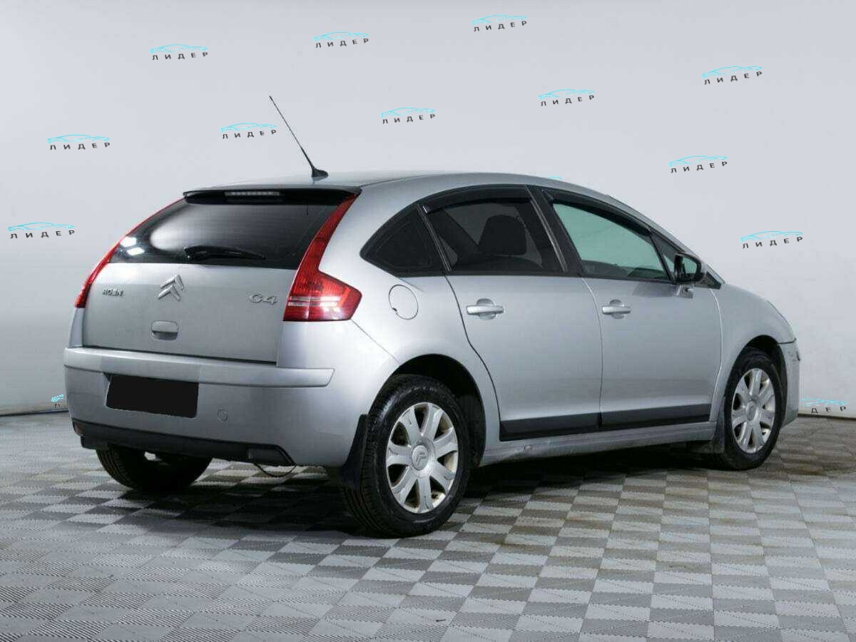 Б/У Ситроен Ц4 2010 года. Фото: #3