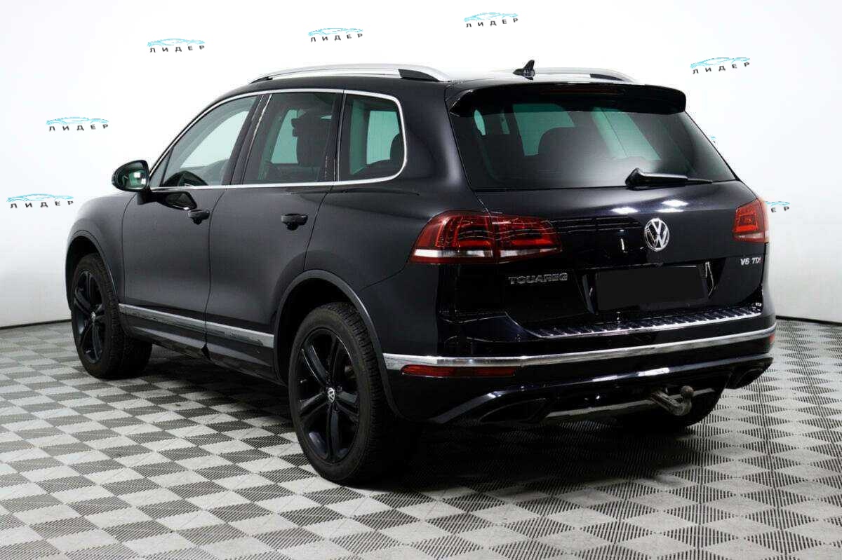 Б/У Фольксваген Туарег 2017 года. Фото: #6