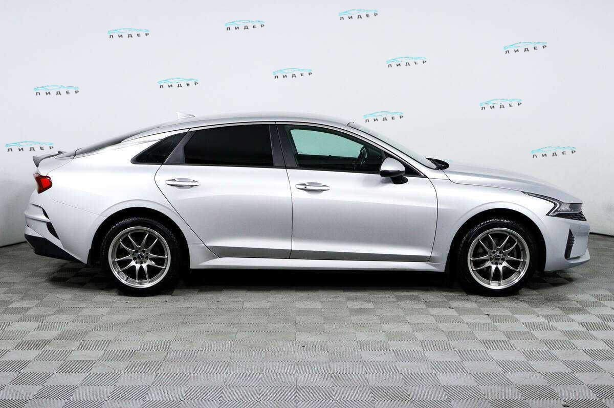 Б/У Киа К5 2020 года. Фото: #3