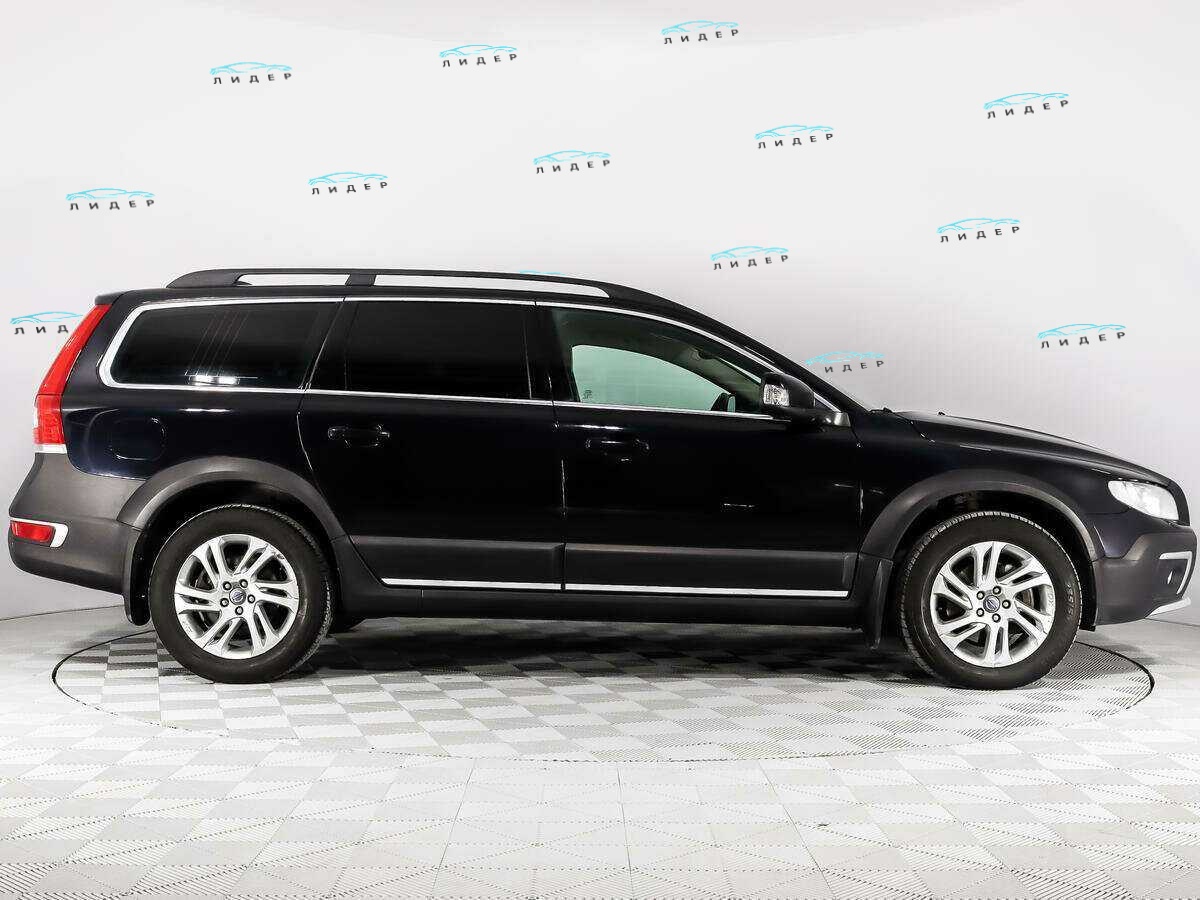 Б/У Вольво ИксЦ70 2014 года. Фото: #3