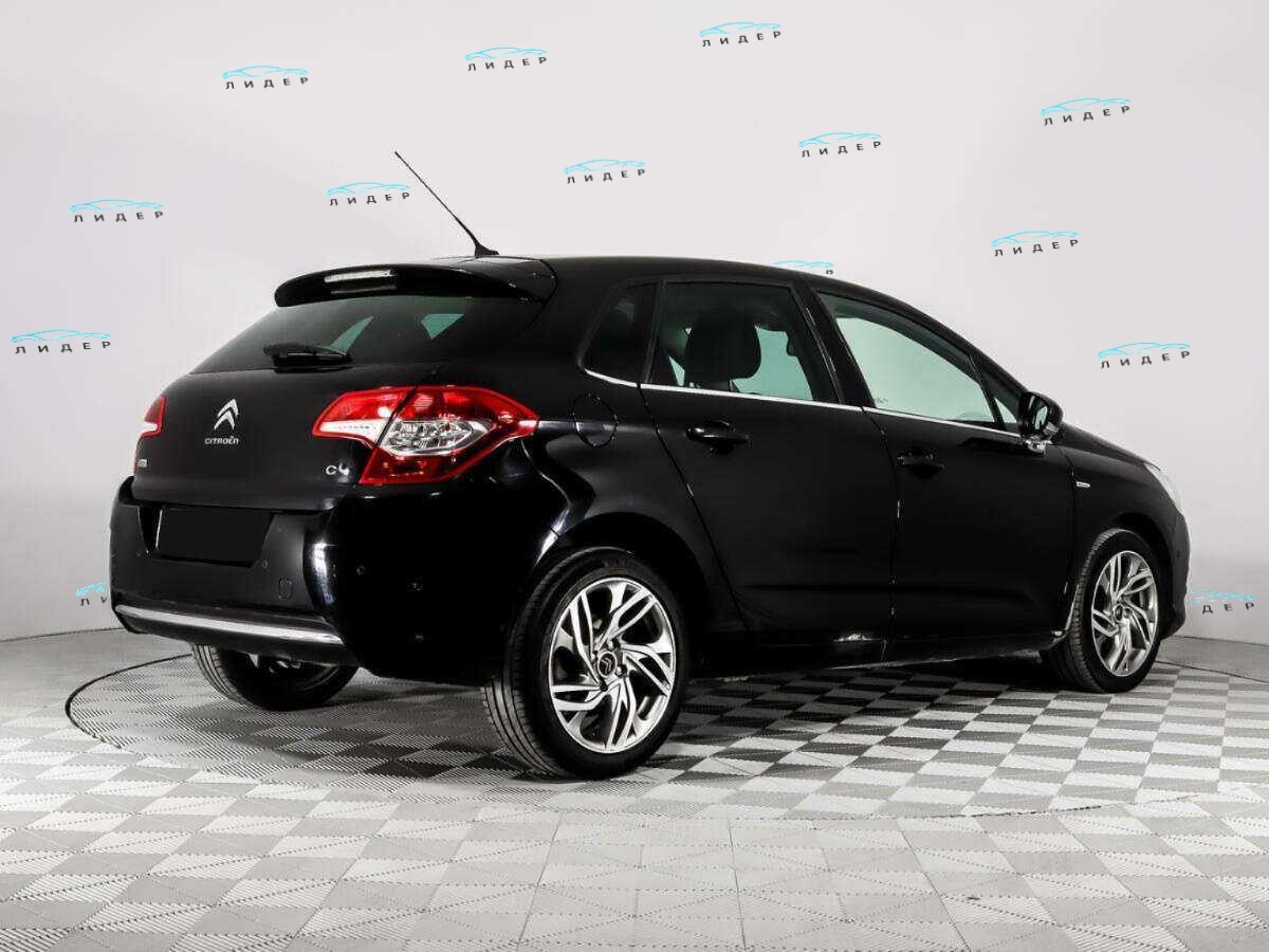 Б/У Ситроен Ц4 2012 года. Фото: #4