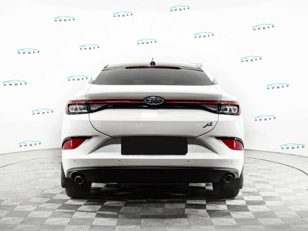 Б/У Джак Джи7 2021 года. Фото: #5