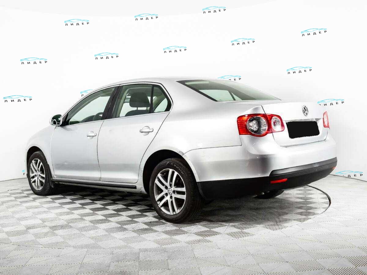 Б/У Фольксваген Джетта 2010 года. Фото: #6