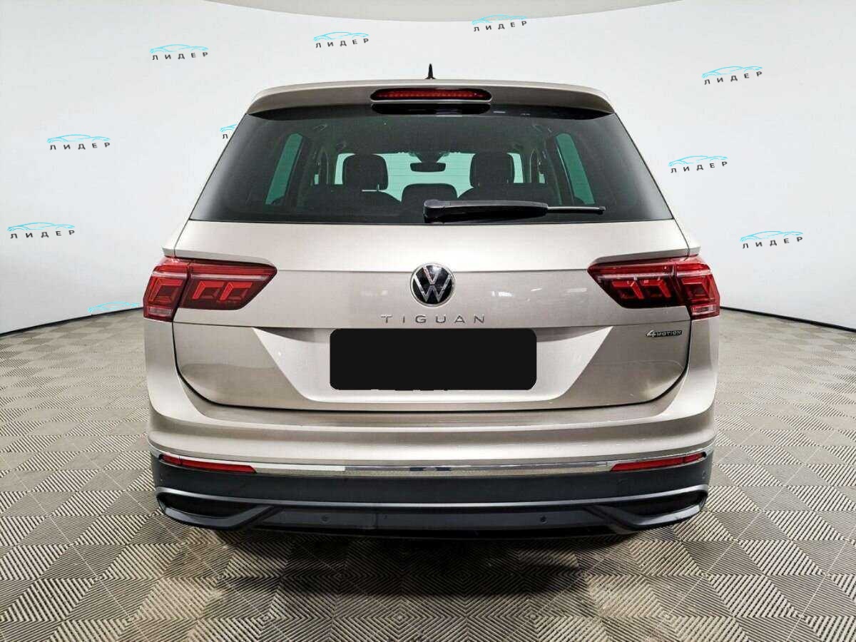 Б/У Фольксваген Тигуан 2021 года. Фото: #5