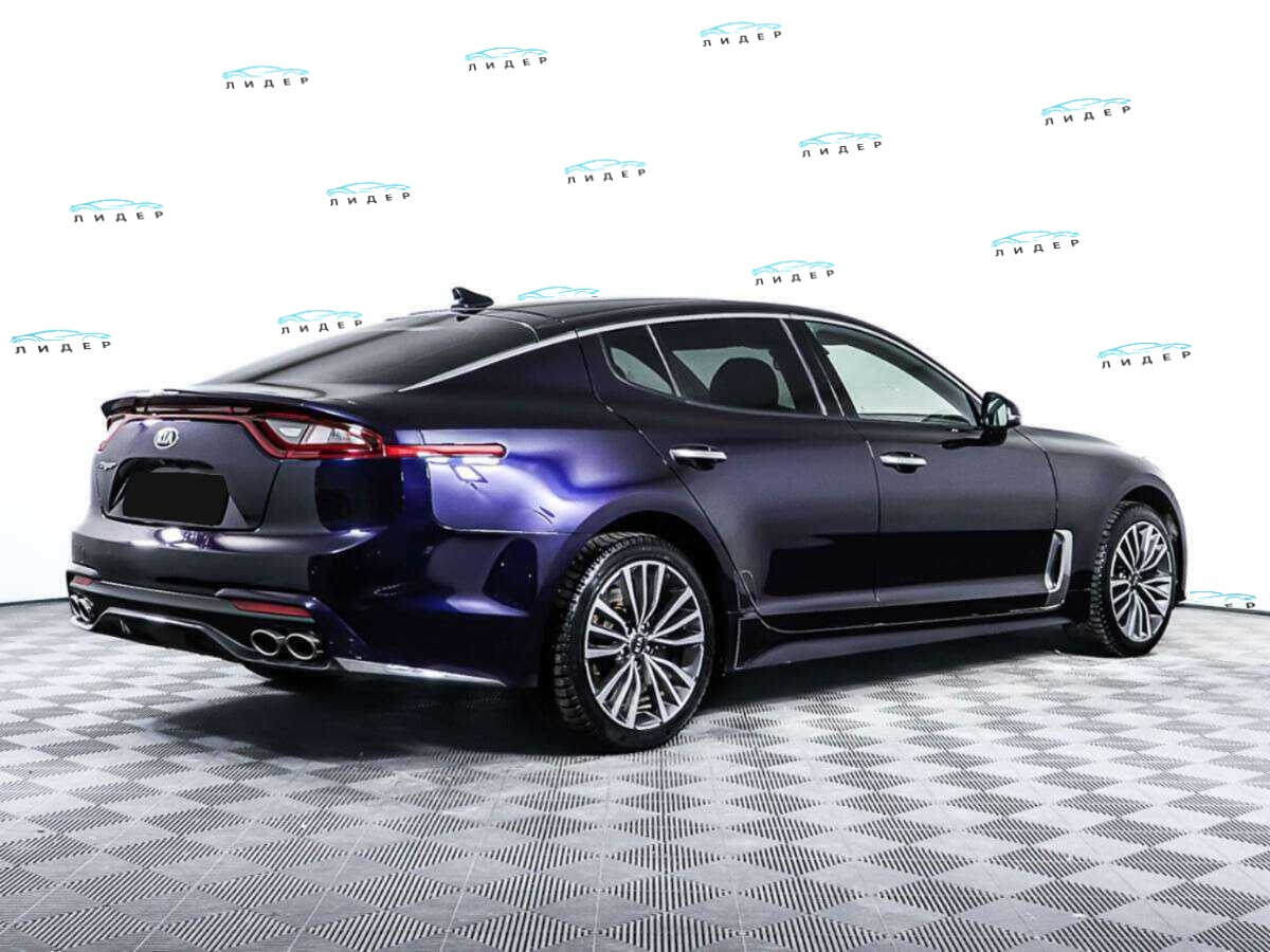 Б/У Киа Стингер 2019 года. Фото: #4