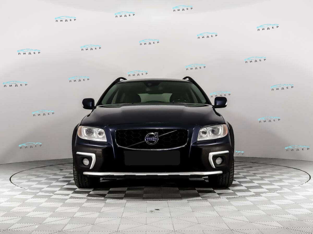 Б/У Вольво ИксЦ70 2013 года. Фото: #1