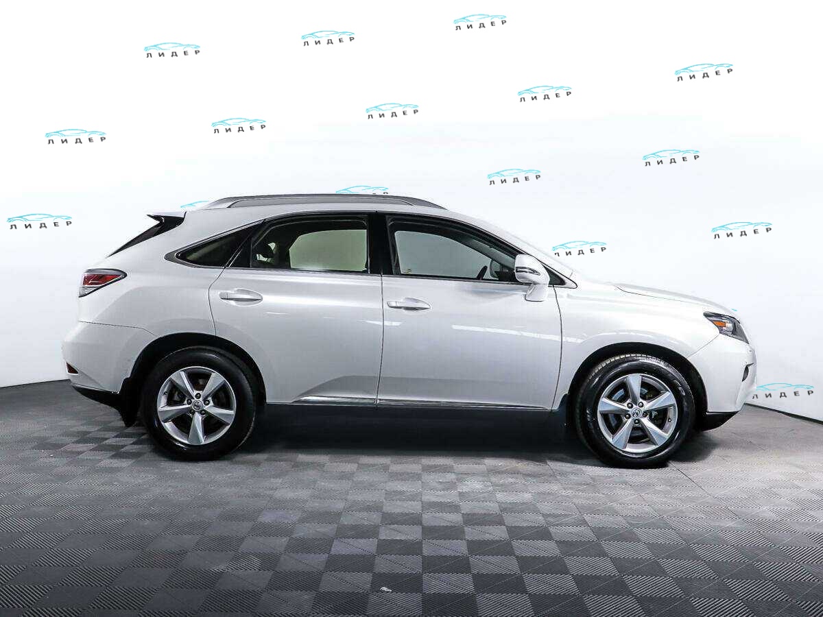 Б/У Лексус Р-Икс 2013 года. Фото: #3