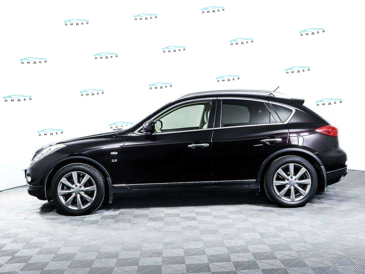 Б/У Инфинити К-Икс50 2015 года. Фото: #7