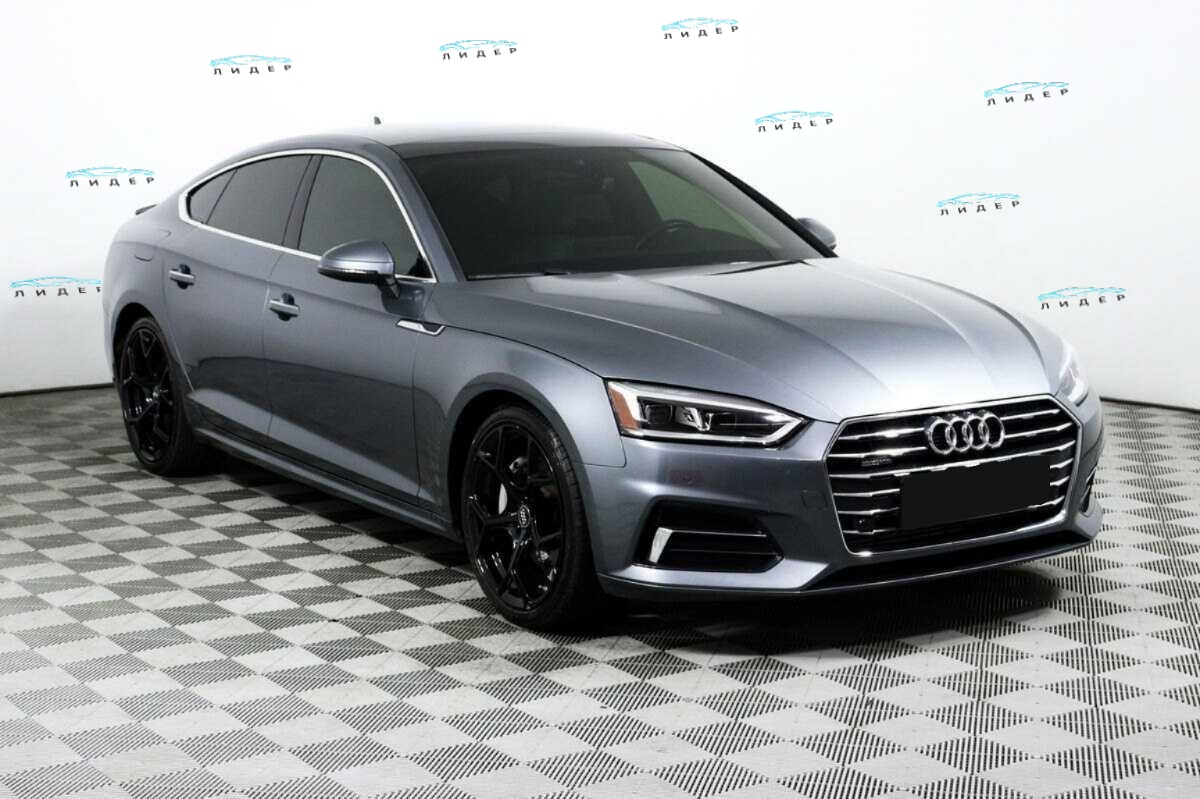Б/У Ауди А5 2017 года. Фото: #2